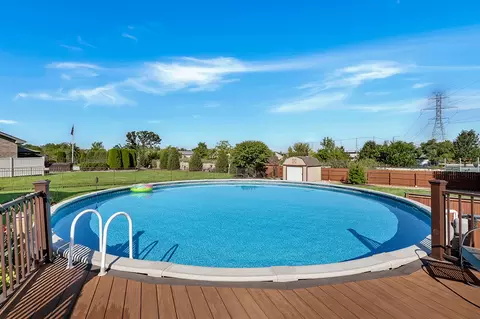 Exterior - 19142 Brompton Ct, Mokena, IL 60448 photo 3 of 7