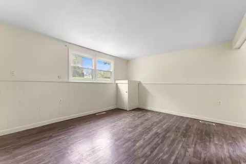 Living - 1109 8th Ave, Silvis, IL 61282 photo 1 of 2