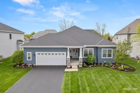 1403 Dodson Ave, Elburn, IL 60119