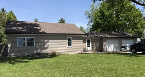 207 Jeffrey Ave, Rochelle, IL 61068