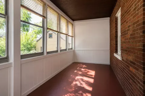 Exterior - 1220 S River Rd, Des Plaines, IL 60018 photo 4 of 6