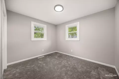 Bedroom - 286 S Barbara Dr, Kankakee, IL 60901 photo 1 of 6