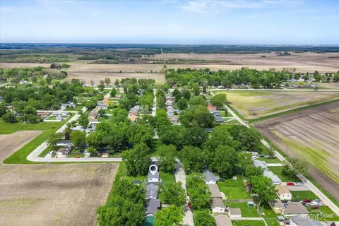 View/Area - 286 S Barbara Dr, Kankakee, IL 60901 photo 3 of 3