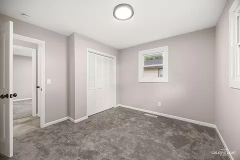 Bedroom - 286 S Barbara Dr, Kankakee, IL 60901 photo 2 of 6