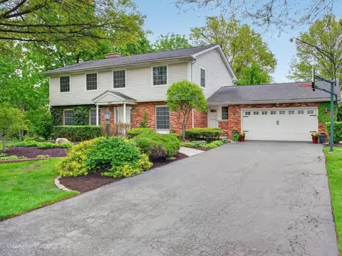 138 Surrey Ln, Burr Ridge, IL 60527 photo 6