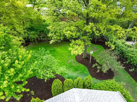 138 Surrey Ln, Burr Ridge, IL 60527 photo 26