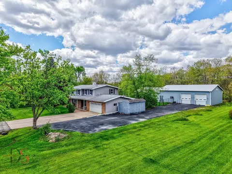 2865 E 2369th Rd, Marseilles, IL 61341