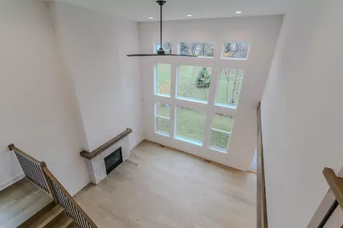 Living - 15738 Creekview Dr, Plainfield, IL 60544 photo 7 of 7