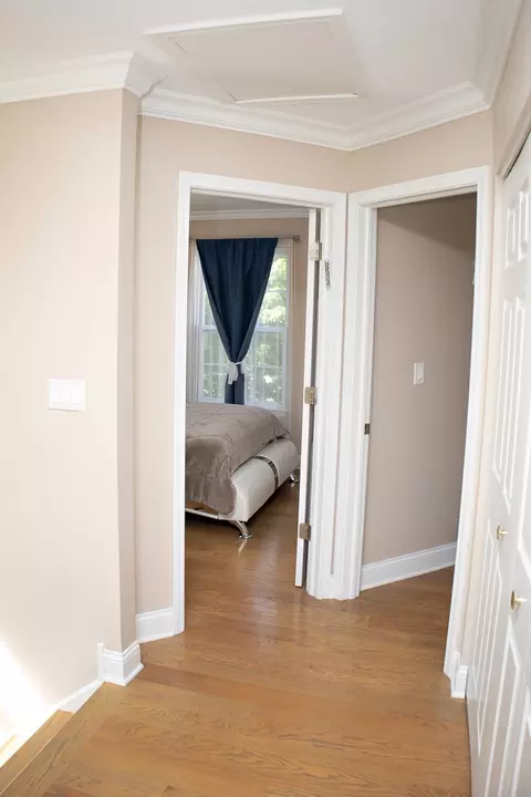 Entry Way - 5451 Elizabeth Pl #0, Rolling Meadows, IL 60008 photo 4 of 6