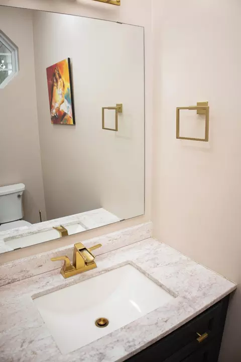 Bath - 5451 Elizabeth Pl #0, Rolling Meadows, IL 60008 photo 1 of 3