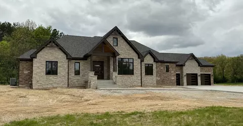 16514 Pine Hill Dr, Homer Glen, IL 60491