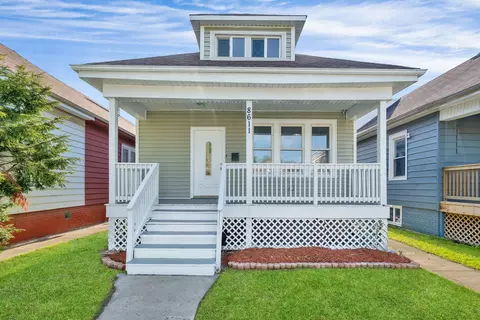 8611 S Kingston Ave, Chicago, IL 60617