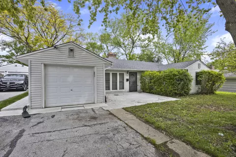 348 Niagara St, Park Forest, IL 60466