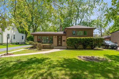 1631 187th St, Homewood, IL 60430