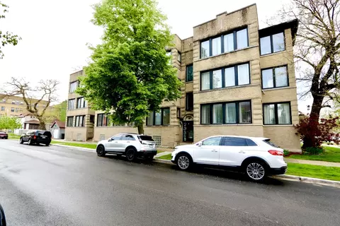 2339 E 72nd St #1, Chicago, IL 60649