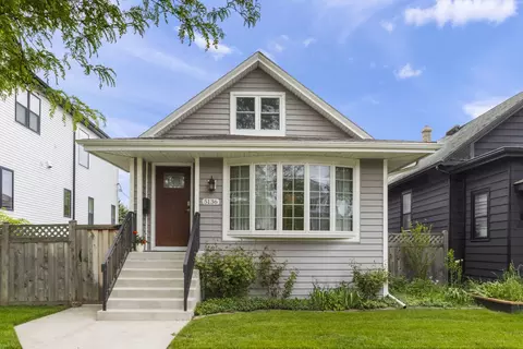 5136 W Winona St, Chicago, IL 60630