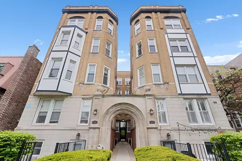 2638 N Orchard St #4F, Chicago, IL 60614