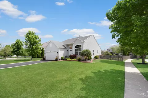 Exterior - 7404 Fordham Ln, Plainfield, IL 60586 photo 2 of 8