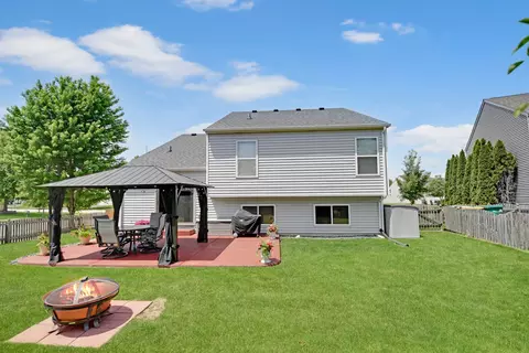 Exterior - 7404 Fordham Ln, Plainfield, IL 60586 photo 5 of 8