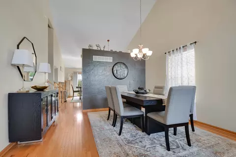 Dining - 7404 Fordham Ln, Plainfield, IL 60586 photo 2 of 3