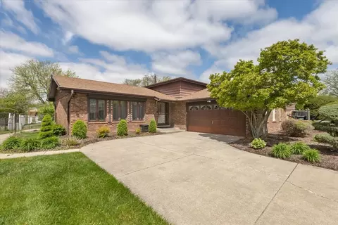 534 Quail Run Rd, Matteson, IL 60443