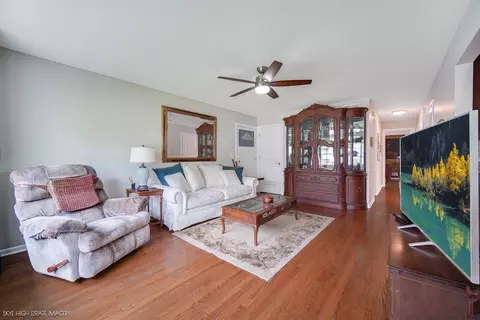 Living - 29 W 31st Pl, Steger, IL 60475 photo 1 of 1