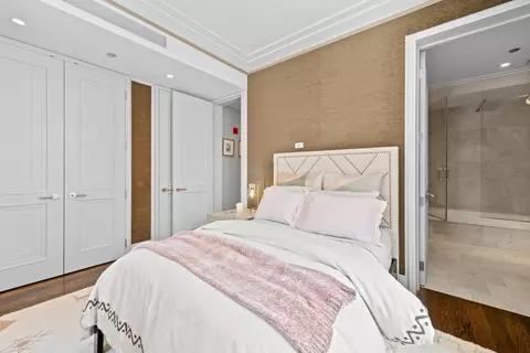 Bedroom - 159 E Walton Pl #12D, Chicago, IL 60611 photo 3 of 4
