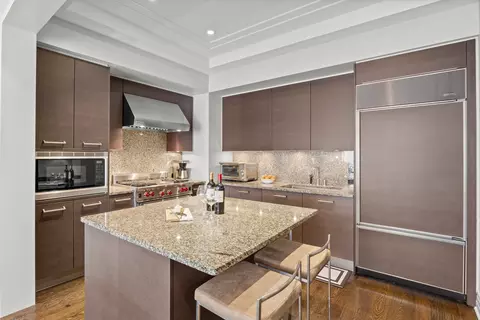 Kitchen - 159 E Walton Pl #12D, Chicago, IL 60611 photo 1 of 4