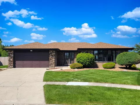 15110 Hollyhock Ct, Orland Park, IL 60462