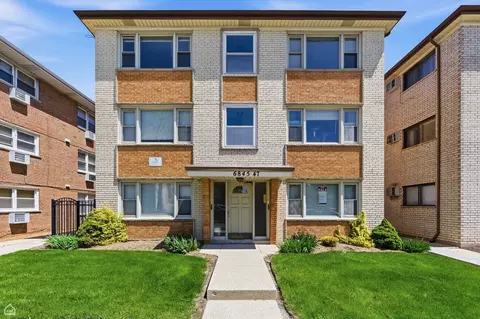 6845 N Northwest Hwy #3W, Chicago, IL 60631