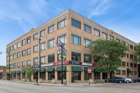 4751 N Artesian Ave #408, Chicago, IL 60625