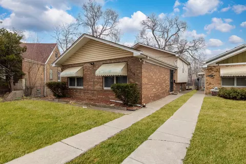 7719 S Merrill Ave, Chicago, IL 60649