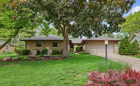 1406 Maywood Dr, Champaign, IL 61821