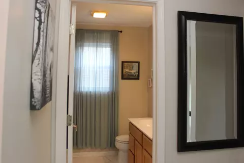 Entry Way - 4740 Whitehall Ct, Algonquin, IL 60102 photo 12 of 20