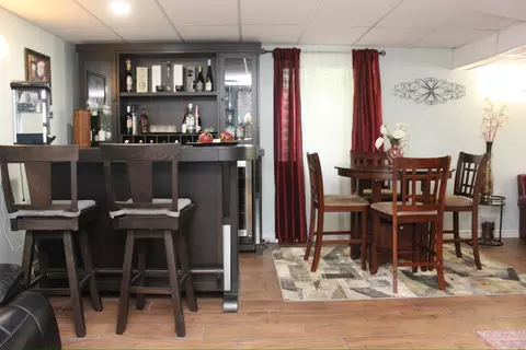 Dining - 4740 Whitehall Ct, Algonquin, IL 60102 photo 4 of 5