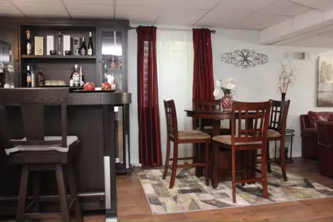 Dining - 4740 Whitehall Ct, Algonquin, IL 60102 photo 5 of 5