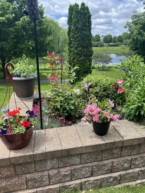 Exterior - 4740 Whitehall Ct, Algonquin, IL 60102 photo 6 of 12
