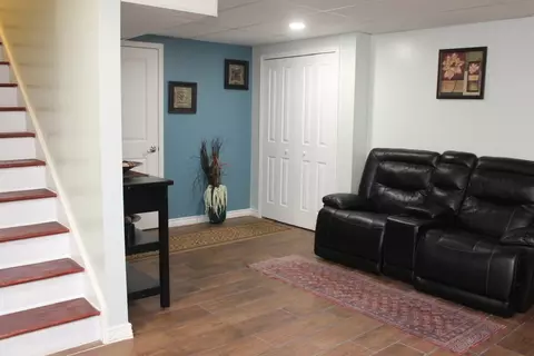 Entry Way - 4740 Whitehall Ct, Algonquin, IL 60102 photo 14 of 20