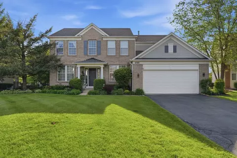 Exterior - 4740 Whitehall Ct, Algonquin, IL 60102 photo 1 of 16