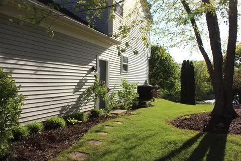 Exterior - 4740 Whitehall Ct, Algonquin, IL 60102 photo 12 of 12
