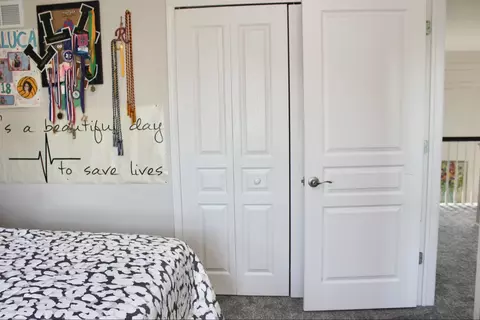 Bedroom - 4740 Whitehall Ct, Algonquin, IL 60102 photo 4 of 6