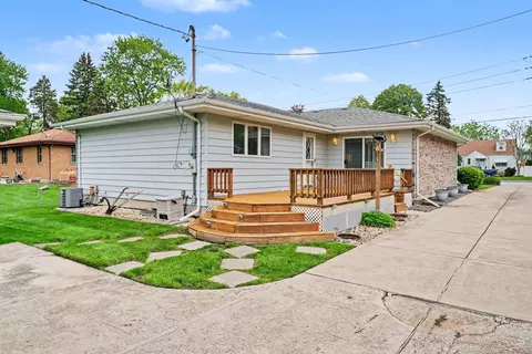 Exterior - 3333 186th St, Lansing, IL 60438 photo 3 of 5