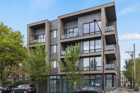 2423 W Fullerton Ave #3A, Chicago, IL 60647
