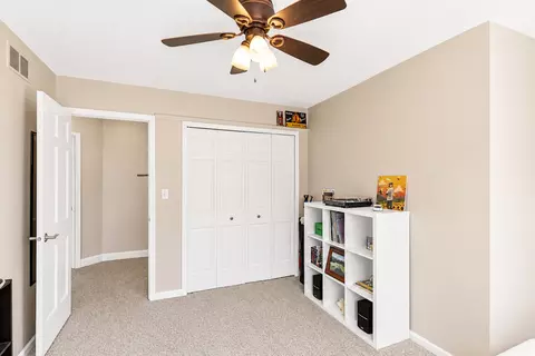2045 Somerset Ln, Wheaton, IL 60189 photo 34