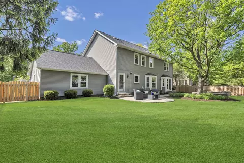 2045 Somerset Ln, Wheaton, IL 60189 photo 46