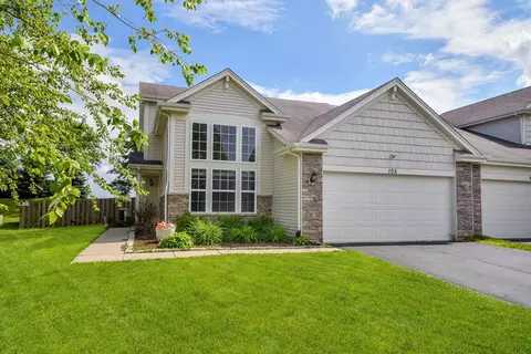 105 Catamaran Cir, Pingree Grove, IL 60140