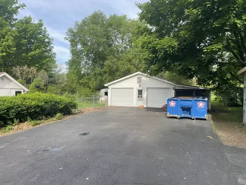 Exterior - 706 Jackson St, Prophetstown, IL 61277 photo 8 of 10