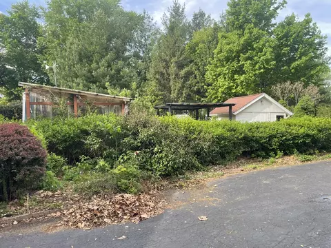 Exterior - 706 Jackson St, Prophetstown, IL 61277 photo 7 of 10