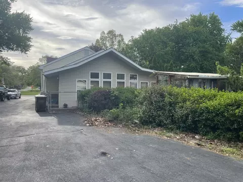 Exterior - 706 Jackson St, Prophetstown, IL 61277 photo 2 of 10