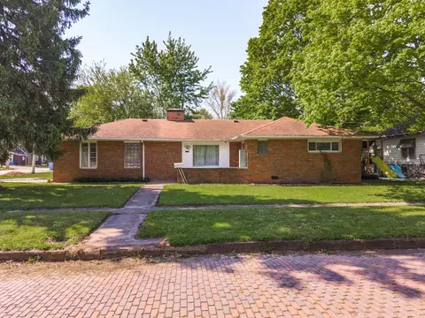 428 E Timber St, Pontiac, IL 61764